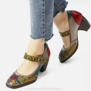 These Socofy Retro leather pumps Size 40